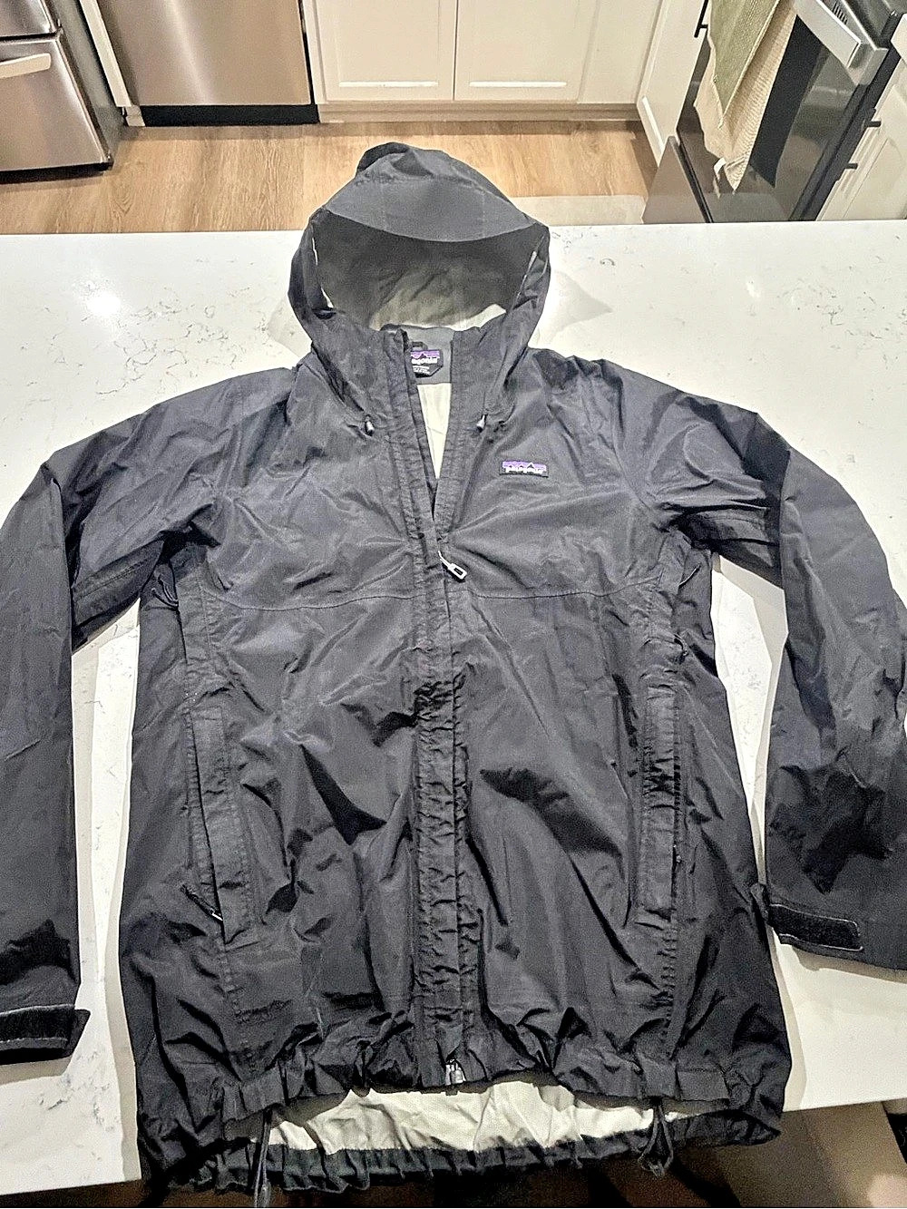 Patagonia Houdini Jacket Men's Black & Gray Nylon small